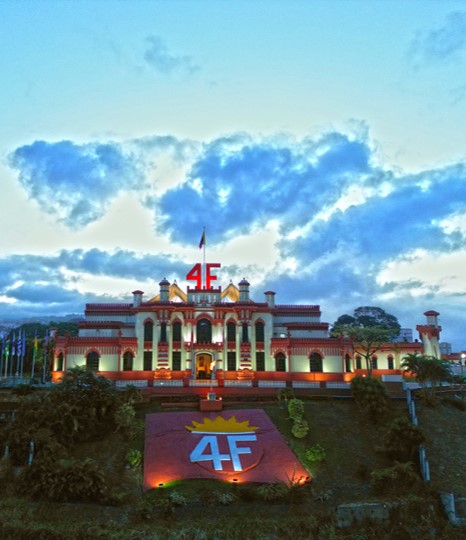 4F